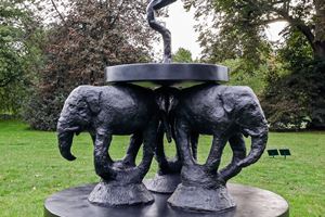 Barry Flanagan, Waddington Custot, Frieze Sculpture, Regent's Park, London (3 July–6 October 2019). Courtesy Ocula. Photo: Charles Roussel.